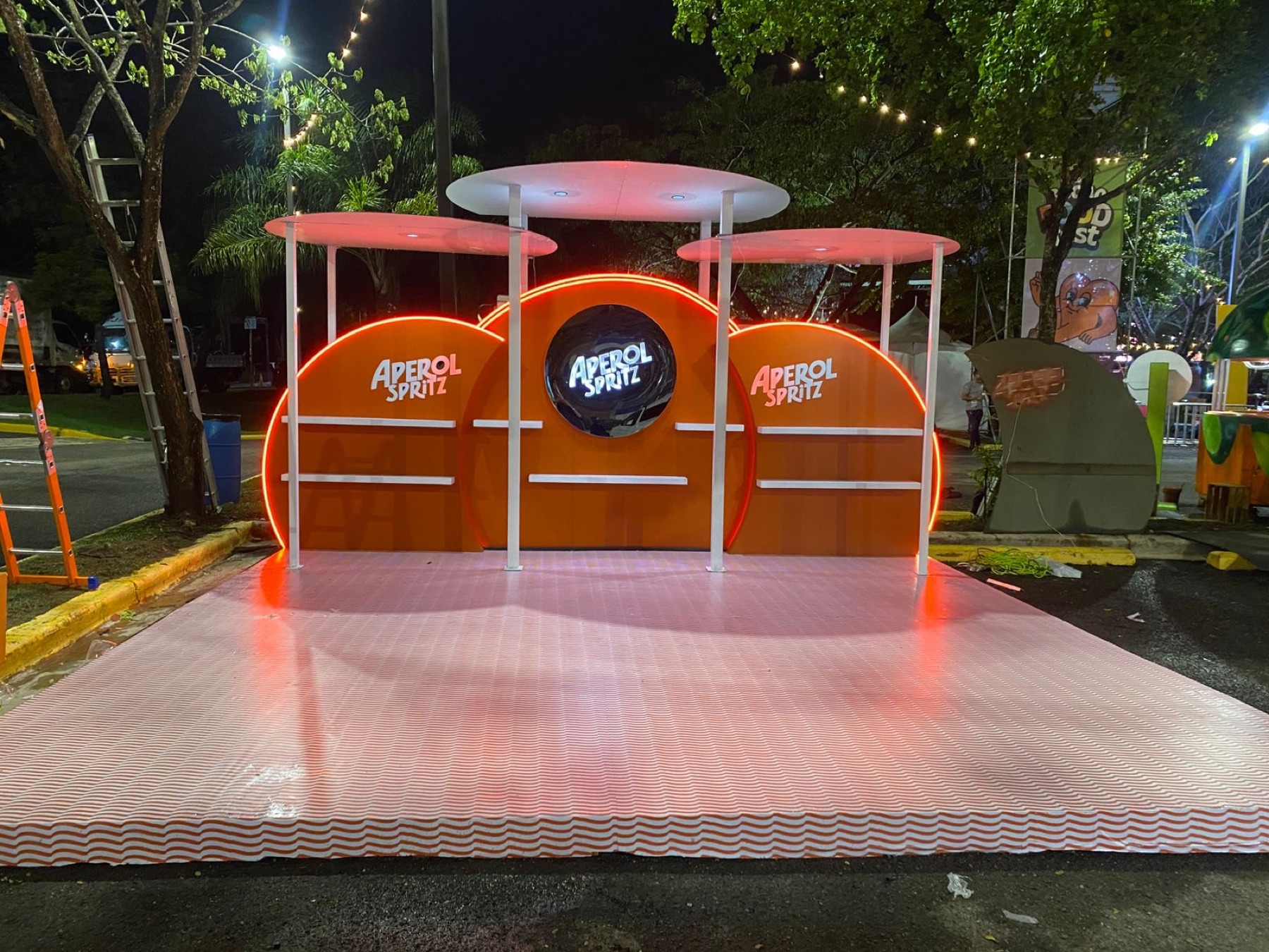 Stand Publicitario para Aperol Spritz